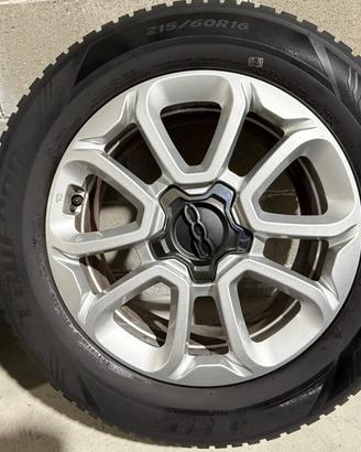 4 gomme inverno su cerchi R16 Fiat 500
