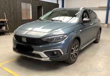 Fiat Tipo 1.6 Mjt S&S 5 porte Cross