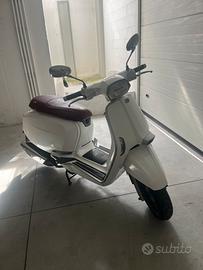 Lambretta V 125 special