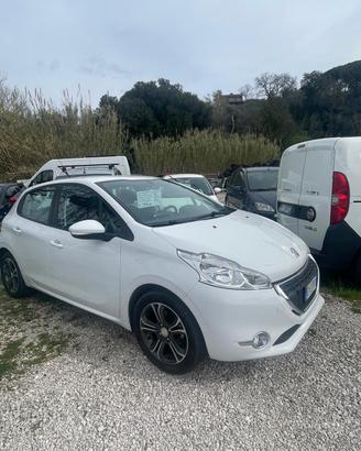 Peugeot 208 PureTech 82 5 porte Allure CERCHI CLIM