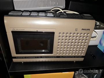Registratore a cassette Philips N2210