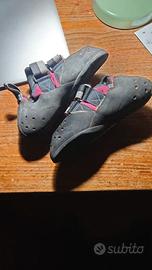 Scarpette arrampicata Five ten blackwing 37,5