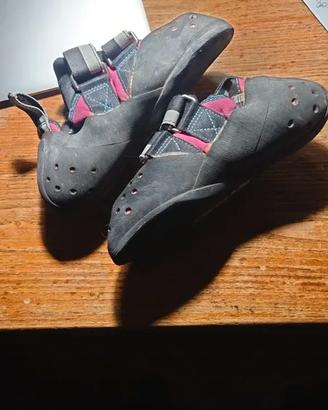 Scarpette arrampicata Five ten blackwing 37,5
