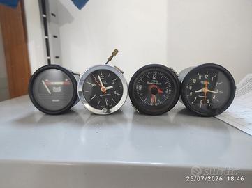 Orologi e strumenti auto epoca anche singoli
