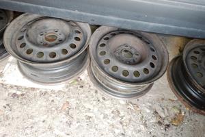 Cerchi bmw e30