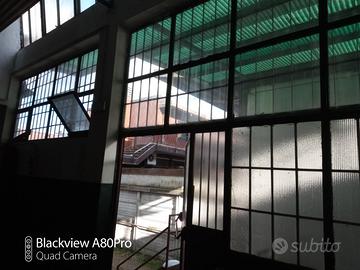 Capannone /laboratorio/magazzino luminoso