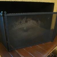 Vecchio parascintille apribile in metallo