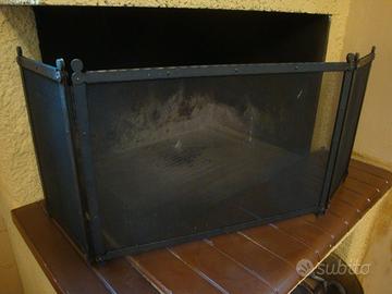 Vecchio parascintille apribile in metallo