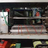 Giroarrosto a legna planetario