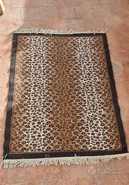 tappeto leopardato