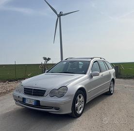 Mercedes Benz C220
