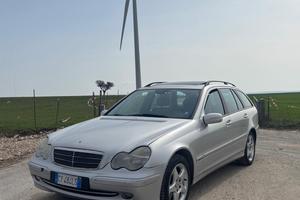 Mercedes Benz C220
