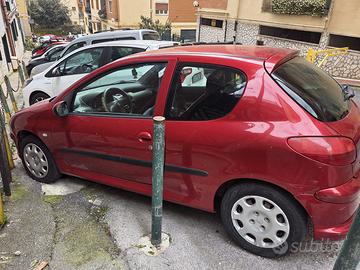 Peugeot 206 anno 2000 100mila km tre porte Benz €3