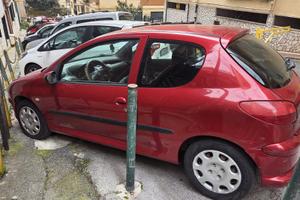Peugeot 206 anno 2000 100mila km tre porte Benz €3