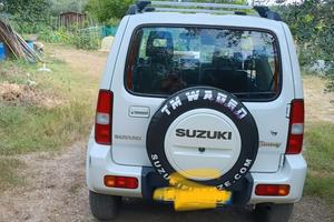 Suzuki jimmy 4 posti del 2012 benzina