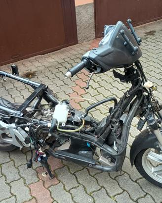 yamaha xcity 125 (250) pezzi di ricambio