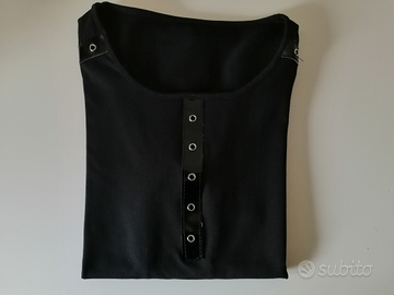 Maglia nera rock da donna