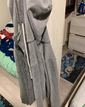 Felpa con cappuccio e bottoni primaverile scout