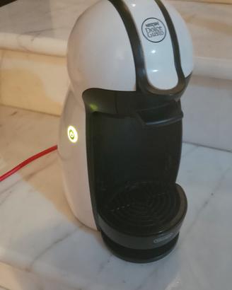 Macchina caffè Dolce Gusto DéLonghi EDG 100.W,