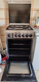 Piano cottura e forno a gas