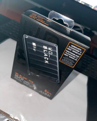 wester digital hard disk 5 tb  black p10