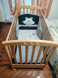 Lettino con accessori