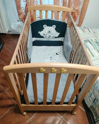 Lettino con accessori