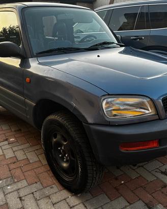 Toyota RAV 4 2.0i 16V cat 4x4 3 porte