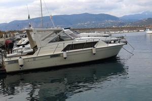 Chris Craft express cruiser 30' vtr anno 1980