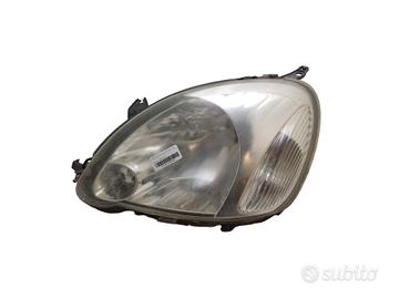FARO ANTERIORE SINISTRO TOYOTA Yaris Serie 811500D