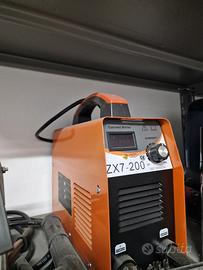 Saldatrice portatile zx7 200 inverter
