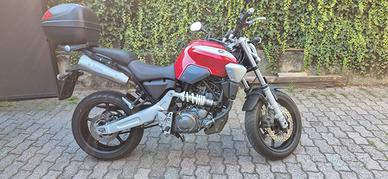 mt 07 doppio akra 