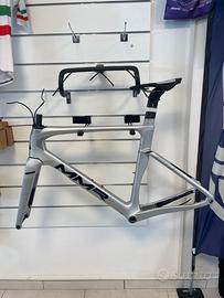 Kit Telaio Carbonio Grigio Chiaro (2024) Freni a D