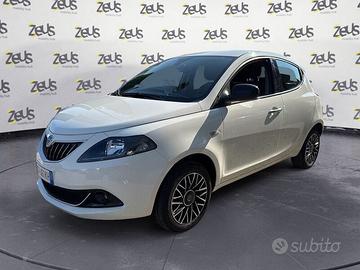 Lancia Ypsilon 1.0 FireFly 5 porte S&S Hybrid...