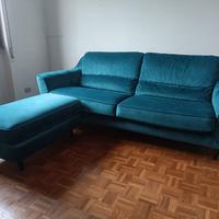 Divano 3 posti Poltronesofà con pouf abbinato