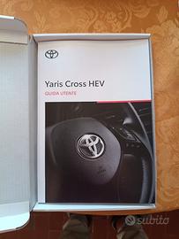Guida utente ed Eurocar Toyota Yaris Cross