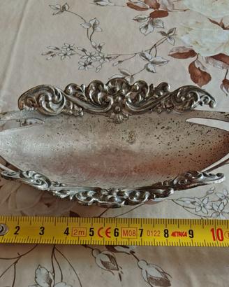 Vaschetta centrotavola vintage argentata decorata