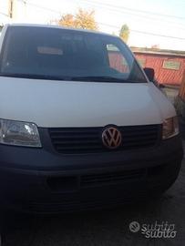 Vw Transporter 2005 - 2500cc tdi - axe
