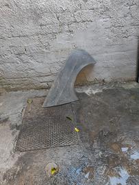 PARAFANGO ANTERIORE DESTRO RENAULT 4