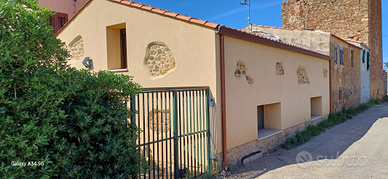 Villino a mare lascari