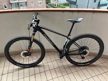 Wilier USMA SLR nero/argento taglia M