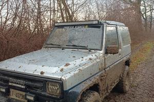 Daihatsu rocky 
