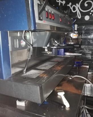 macchina del caffè professionale 