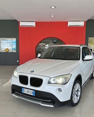 BMW X1 s-drive 18d FUTURA 143cv