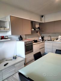 ZELARINO ARREDATO SOLO DI CUCINA