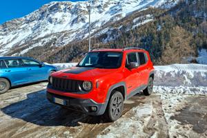Renegade 2.0 Mjt 170cv Trailhawk 4x4 con ridotte