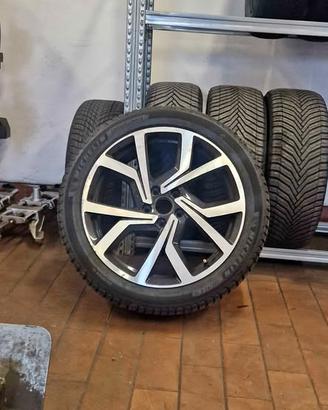 Gomme Michelin Cross Climate2 . la misura 235/45 R