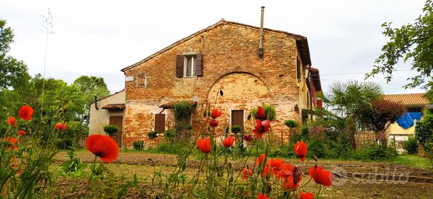 Casa da restaurare in campagna