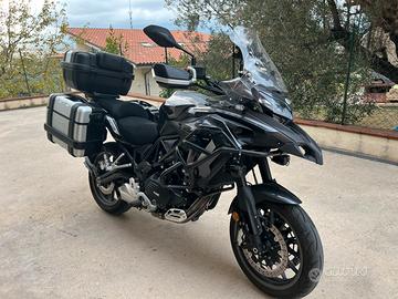 Benelli TRK 502 “Stradale”