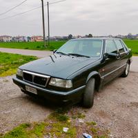 lancia thema